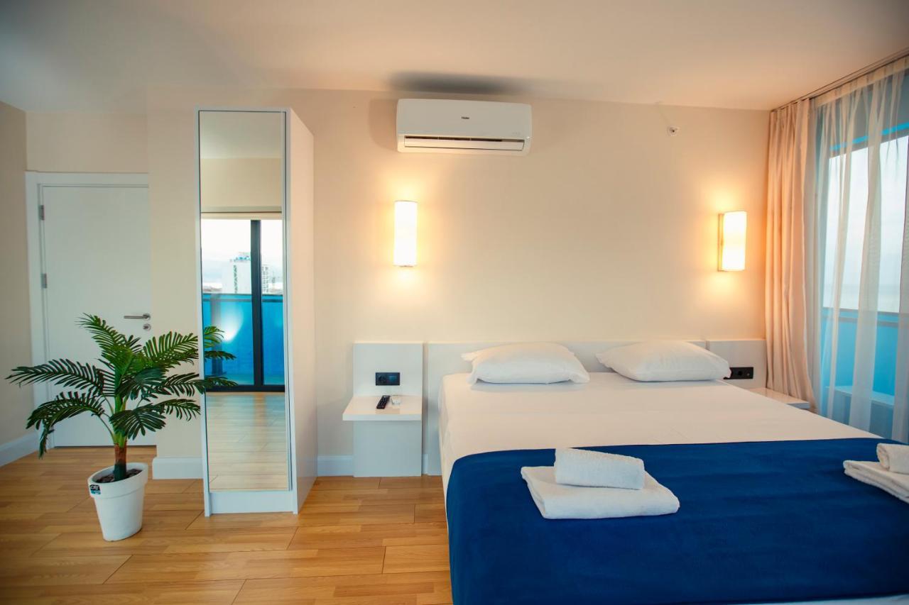 Orbi City Luxury Suite Batumi Exterior photo